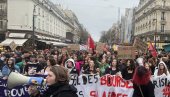 ФРАНЦУЗИ ПОНОВО НА УЛИЦАМА: Протест пре коначне одлуке