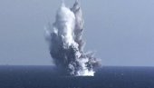 KIM DŽONG UN NADGLEDAO TESTIRANJE: Krstareća raketa sa ratnog broda pogodila metu KIM DŽONG UN NADGLEDAO TESTIRANJE: Krstareća raketa sa ratnog broda pogodila metu