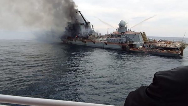 САВЕЗНИЦИ ОШТРЕ И КРИЛА: На небу над Црним морем драма због најезде америчких, британских и француских извиђачких ваздухоплова САВЕЗНИЦИ ОШТРЕ И КРИЛА: На небу над Црним морем драма због најезде америчких, британских и француских извиђачких ваздухоплова