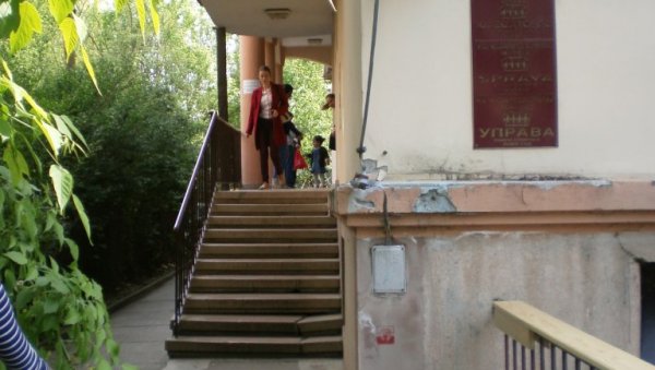 ПРИЈАВЕ ИСКЉУЧИВО ПРЕКО Е-УПРАВЕ: Од 3. априла упис у вртиће у Новом Саду ПРИЈАВЕ ИСКЉУЧИВО ПРЕКО Е-УПРАВЕ: Од 3. априла упис у вртиће у Новом Саду