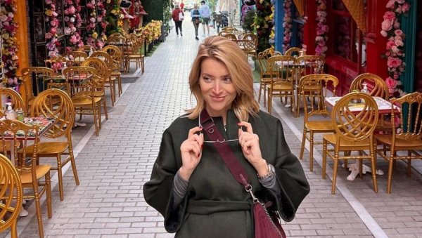 ТРУДНА САМ СНИМАЛА, А БИЛА САМ БОЛЕСНА: Анђелка Прпић отворено о ћерки, другом мужу и познатим другарицама ТРУДНА САМ СНИМАЛА, А БИЛА САМ БОЛЕСНА: Анђелка Прпић отворено о ћерки, другом мужу и познатим другарицама