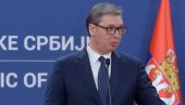 VUČIĆ: Trudiću se da sačuvamo mir u našoj luci