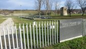 SPOMEN PARK POD NADZOROM: Groblje streljanih u Kraljevu konačno dobija čuvarsku službu SPOMEN PARK POD NADZOROM: Groblje streljanih u Kraljevu konačno dobija čuvarsku službu