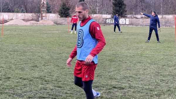 ОВО СВАКИ СРПСКИ ФУДБАЛЕР МОРА ДА ЗНА! Саша Марјановић ушао међу легенде нишког Радничког и открио страшан податак ОВО СВАКИ СРПСКИ ФУДБАЛЕР МОРА ДА ЗНА! Саша Марјановић ушао међу легенде нишког Радничког и открио страшан податак