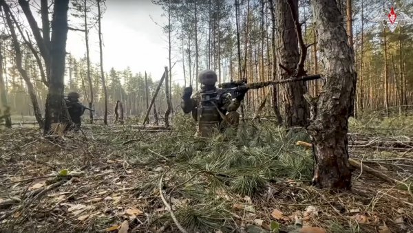 ВРЕМЕ ЈЕ ЗА БЕЖАЊЕ: Бивши саветник председника упозорава Зеленског о прекретници у Харковској области