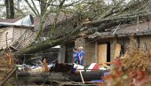 RAZORNI TORNADO PROTUTNJAO AMERIKOM: Na desetine povređenih, najmanje troje izgubilo živote (FOTO)