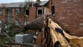 RAZORNI TORNADO U AMERICI ODNEO 18 ŽIVOTA: Meteorološka služba prognozira nove neprilike RAZORNI TORNADO U AMERICI ODNEO 18 ŽIVOTA: Meteorološka služba prognozira nove neprilike