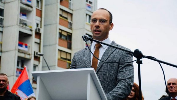 ИМАЋЕ ВАЖНЕ САСТАНКЕ СА ПРЕДСТАВНИЦИМА СТЕЈТ ДЕПАРТМЕНТА: Делегација Српске листе од сутра у званичној посети Вашингтону ИМАЋЕ ВАЖНЕ САСТАНКЕ СА ПРЕДСТАВНИЦИМА СТЕЈТ ДЕПАРТМЕНТА: Делегација Српске листе од сутра у званичној посети Вашингтону
