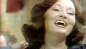 ЦРНА СУДБИНА ЧУВЕНЕ ВЕРЕ: Сахранила је ћерку и мужа, а музиком крила тугу ЦРНА СУДБИНА ЧУВЕНЕ ВЕРЕ: Сахранила је ћерку и мужа, а музиком крила тугу