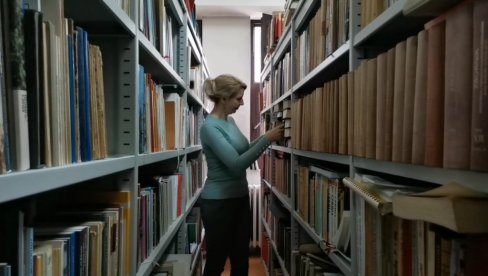 OVO SU ČUVARI NAJSTARIJIH ZAPISA U KRUŠEVCU: Pogledajte šta se nalazi u dobro čuvanim arhivama (FOTO/ VIDEO) OVO SU ČUVARI NAJSTARIJIH ZAPISA U KRUŠEVCU: Pogledajte šta se nalazi u dobro čuvanim arhivama (FOTO/ VIDEO)