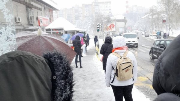 ЛЕДЕНА НОЋ ПРЕД СРБИЈОМ: У овом граду температура пада на -15 степени, ево колико ће бити у Београду ЛЕДЕНА НОЋ ПРЕД СРБИЈОМ: У овом граду температура пада на -15 степени, ево колико ће бити у Београду