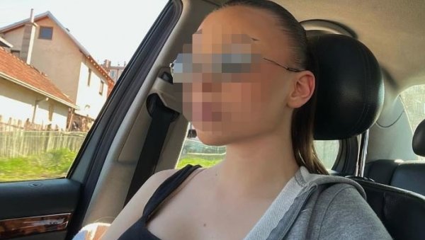 ОВО ЈЕ ТИНЕЈЏЕРКА КОЈА ЈЕ УХАПШЕНА СА ПИШТОЉИМА И МУНИЦИЈОМ: Зауставили ауди у којем је била са двојицом младића - па открили арсенал оружја ОВО ЈЕ ТИНЕЈЏЕРКА КОЈА ЈЕ УХАПШЕНА СА ПИШТОЉИМА И МУНИЦИЈОМ: Зауставили ауди у којем је била са двојицом младића - па открили арсенал оружја