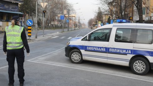 DIVLJAO U KONTRA SMERU NA KARABURMI: Građani pobesneli - Treba mu oduzeti dozvolu (VIDEO)