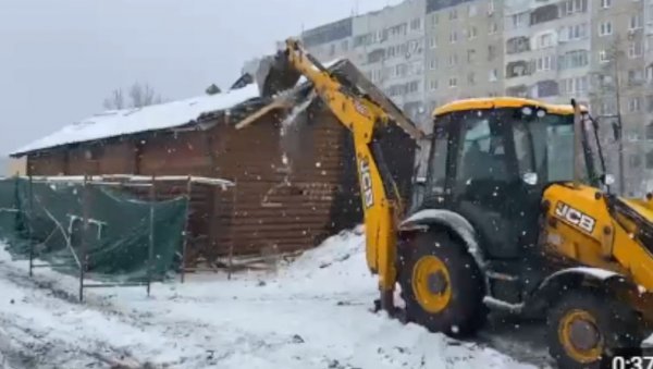 УКРАЈИНСКЕ ВЛАСТИ РУШЕ ХРАМ КАНОНСКЕ УПЦ У ЛАВОВУ: На његовом месту биће нова црква под јурисдикцијом расколничке ПЦУ (ВИДЕО) УКРАЈИНСКЕ ВЛАСТИ РУШЕ ХРАМ КАНОНСКЕ УПЦ У ЛАВОВУ: На његовом месту биће нова црква под јурисдикцијом расколничке ПЦУ (ВИДЕО)