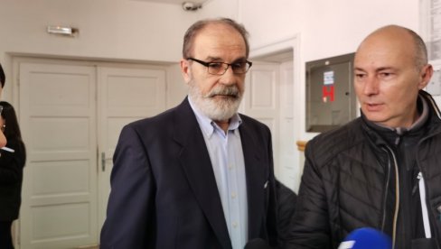 MAJSTOR NAPRAVIO PRIGUŠIVAČ ZA BERETU KOJOM SU UBIJENI ĐOKIĆI? Na narednom ročištu će se utvrditi da li je to bila kobna cev MAJSTOR NAPRAVIO PRIGUŠIVAČ ZA BERETU KOJOM SU UBIJENI ĐOKIĆI? Na narednom ročištu će se utvrditi da li je to bila kobna cev