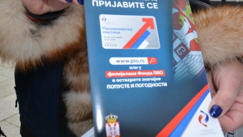 KARTICE I U OPŠTINI: Zemun ustupio dva šaltera PIO fondu KARTICE I U OPŠTINI: Zemun ustupio dva šaltera PIO fondu