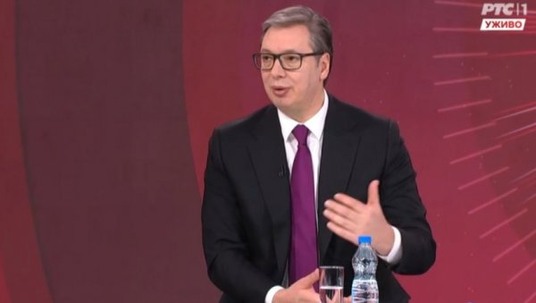 ФУТУРИСТИЧКА СРБИЈА Вучић најавио - Ускоро први роботи који разносе ствари и возила без возача ФУТУРИСТИЧКА СРБИЈА Вучић најавио - Ускоро први роботи који разносе ствари и возила без возача