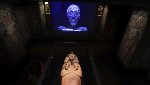 VELIKO OTKRIĆE: Arheolozi u Egiptu iskopali deo velike statue Ramzesa Drugog