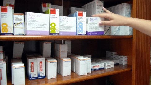 СЕКТОР ЗА ЛЕКОВЕ АПЕЛУЈЕ НА ГРАЂАНЕ Вуковић: Нема потребе да се праве залихе СЕКТОР ЗА ЛЕКОВЕ АПЕЛУЈЕ НА ГРАЂАНЕ Вуковић: Нема потребе да се праве залихе