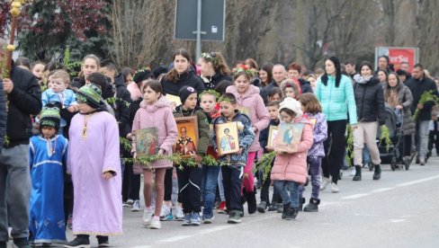 SUTRA OBELEŽAVAMO LAZAREVU SUBOTU: Evo ko se najviše raduje ovom danu i koji se običaji za njega vezuju SUTRA OBELEŽAVAMO LAZAREVU SUBOTU: Evo ko se najviše raduje ovom danu i koji se običaji za njega vezuju