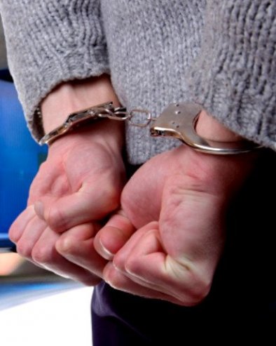 УКРАЈИНЦИ УХАПШЕНИ У РУМУНИЈИ: Покушали да пошаљу импровизоване експлозивне направе путем курирске службе?