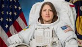 ЖЕНА НА МЕСЕЦУ: Ово је прва НАСА астронауткиња која ће ходати по Земљином сателиту ЖЕНА НА МЕСЕЦУ: Ово је прва НАСА астронауткиња која ће ходати по Земљином сателиту