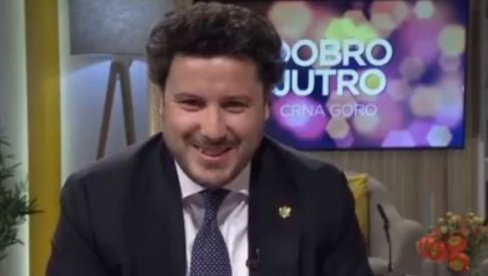 PREDSEDNIK VLADE CRNE GORE DRITAN ABAZOVIĆ: Konačno suficit u prvom polugodištu! PREDSEDNIK VLADE CRNE GORE DRITAN ABAZOVIĆ: Konačno suficit u prvom polugodištu!