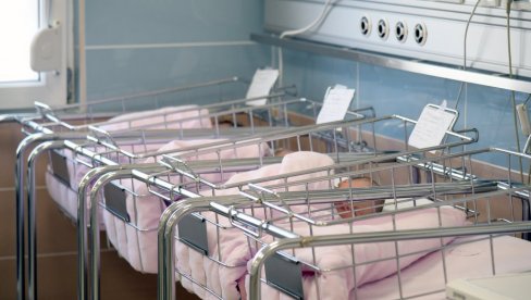 DECA SE RAĐAJU: Srpska bogatija za 23 bebe