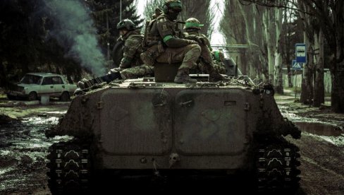 JEDINA OPCIJA ZA KIJEV: Američki politikolog objasnio šta Ukrajina mora da uradi JEDINA OPCIJA ZA KIJEV: Američki politikolog objasnio šta Ukrajina mora da uradi