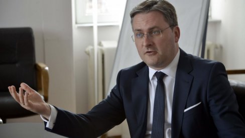 MINISTAR SELAKOVIĆ: Neće biti privatizacije državnih domova MINISTAR SELAKOVIĆ: Neće biti privatizacije državnih domova