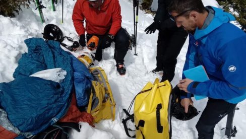 EVAKUISAN ZBOG PRELOMA NOGE: Srpski državljanin povređen na skijanju na Durmitoru (FOTO)