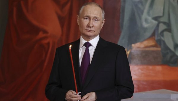 ПОКУШАЈ АТЕНТАТА НА ПУТИНА: Информације саопштила администрација руског председника ПОКУШАЈ АТЕНТАТА НА ПУТИНА: Информације саопштила администрација руског председника