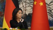 БЕРБОКОВА СИЈА НАЗВАЛА ДИКТАТОРОМ Кина поручила: Ово је отворена провокација БЕРБОКОВА СИЈА НАЗВАЛА ДИКТАТОРОМ Кина поручила: Ово је отворена провокација
