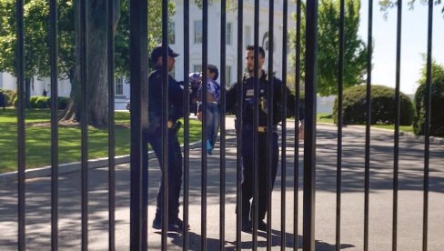 АМЕРИЧКА ТАЈНА СЛУЖБА ОТВОРИЛА ИСТРАГУ: Пронађена бела супстанца у Белој кући АМЕРИЧКА ТАЈНА СЛУЖБА ОТВОРИЛА ИСТРАГУ: Пронађена бела супстанца у Белој кући