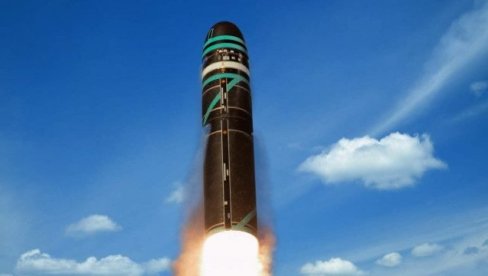 FRANCUSKA IZDVAJA 8,5 MILIJARDI EVRA ZA DRONOVE I RAKETE Politiko: Povećanje zaliha do 400 odsto do 2030. godine