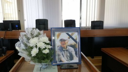 OVAJ KRAJ SRBIJE OSTAO JE BEZ ČETIRI VELIKA PLANINARA: Tela dvojice nađena su na planini (FOTO) OVAJ KRAJ SRBIJE OSTAO JE BEZ ČETIRI VELIKA PLANINARA: Tela dvojice nađena su na planini (FOTO)