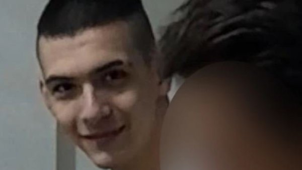 ПОСЛЕДЊИ СНИМАК НЕСТАЛОГ АЛЕКСАНДРА: Младић уочи нестанка коментарисао смрт младих људи - Њега је убио најбољи друг, ову је силовао лик... ПОСЛЕДЊИ СНИМАК НЕСТАЛОГ АЛЕКСАНДРА: Младић уочи нестанка коментарисао смрт младих људи - Њега је убио најбољи друг, ову је силовао лик...