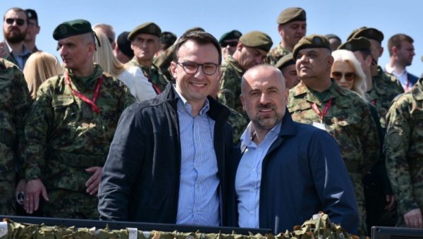 НИКАКАВ ТЕРОР ПРИШТИНЕ НИКАДА НЕЋЕ ЗАВЛАДАТИ СЕВЕРОМ: Потпредседник Српске листе уочи избора на КиМ НИКАКАВ ТЕРОР ПРИШТИНЕ НИКАДА НЕЋЕ ЗАВЛАДАТИ СЕВЕРОМ: Потпредседник Српске листе уочи избора на КиМ
