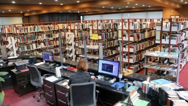 ПОПУСТ ЗА ДАМЕ У НАРОДНОЈ БИБЛИОТЕЦИ СМЕДЕРЕВО: Чланарина јефтинија током осмомартовске недеље ПОПУСТ ЗА ДАМЕ У НАРОДНОЈ БИБЛИОТЕЦИ СМЕДЕРЕВО: Чланарина јефтинија током осмомартовске недеље
