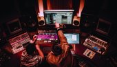 MUZIČKA LEGENDA OPTUŽENA ZA ZLOSTAVLJANJE: Bivši zaposleni izneli sve informacije (FOTO)