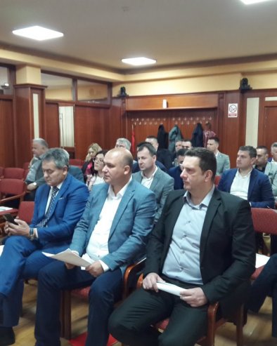 ДПС ОПШТИНУ ОСТАВИО У КАТАСТРОФАЛНОМ СТАЊУ: Нови председник СО Пљевља оптужује Милов кадар