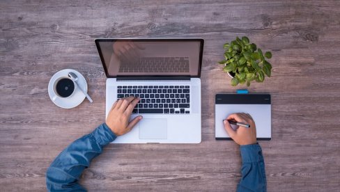 ČETIRI NEZVANIČNA POSLA: Sa njima možete pojačati svoju radnu biografiju ČETIRI NEZVANIČNA POSLA: Sa njima možete pojačati svoju radnu biografiju