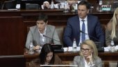 БРНАБИЋ: Злоупотребили бисте све - од рудара до донорских картица (ВИДЕО) БРНАБИЋ: Злоупотребили бисте све - од рудара до донорских картица (ВИДЕО)