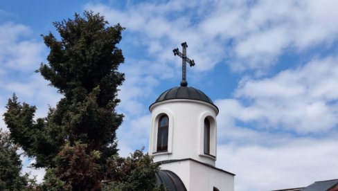 DOČEKAO NEKO BOLJE VREME: Jedan od najlepših manastira na jugu Srbije danas slavi prenos moštiju Svetog Stefana (FOTO) DOČEKAO NEKO BOLJE VREME: Jedan od najlepših manastira na jugu Srbije danas slavi prenos moštiju Svetog Stefana (FOTO)