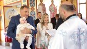 „ДАНАС САМ СРЕЋАН И ПОНОСАН ЈЕР САМ КРСТИО МАРИЈУ“ Милорад Додик не крије радост (ФОТО)
