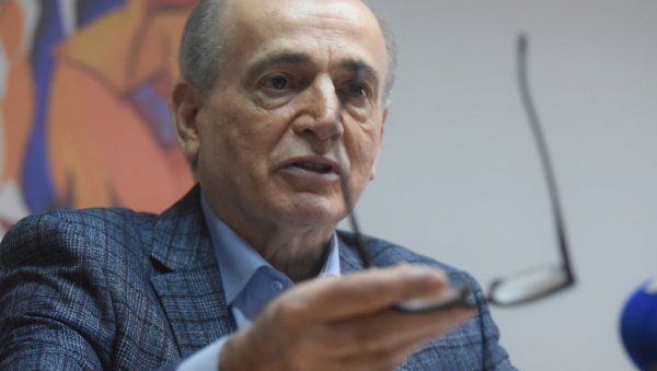 ПОТПИС ЗА КУЋУ: Још 151 уговор за куповину домаћинства на селу ПОТПИС ЗА КУЋУ: Још 151 уговор за куповину домаћинства на селу