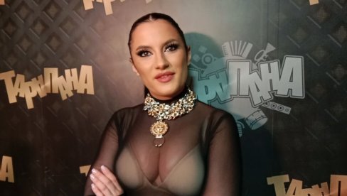 TATI DAJEM SVE PARE POSLE NASTUPA: Barbara Bobak iznenadila izjavom - Bolje mi je kad ne znam koliko imam TATI DAJEM SVE PARE POSLE NASTUPA: Barbara Bobak iznenadila izjavom - Bolje mi je kad ne znam koliko imam