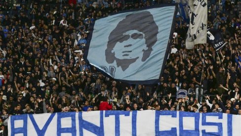 LEGENDA NAPUSTILA KLUB: Osvajač titule sa Napolijem raskinuo ugovor sa klubom