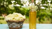 RECEPT ZA DOMAĆI SOK OD ZOVE: Okrepljuje i osvežava