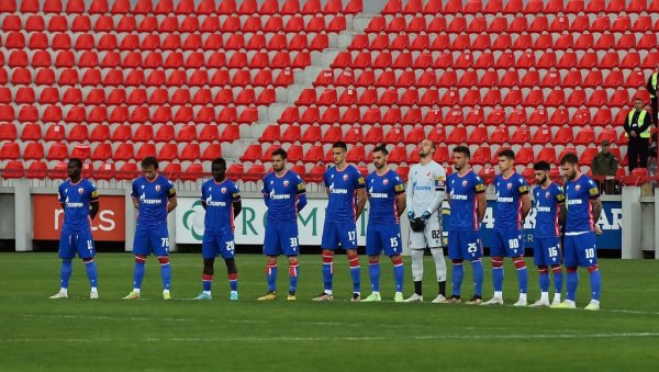 УМАЛО СЕНЗАЦИЈА: Звезда једва прошла у полуфинале Купа, пенали обрадовали црвено-беле УМАЛО СЕНЗАЦИЈА: Звезда једва прошла у полуфинале Купа, пенали обрадовали црвено-беле